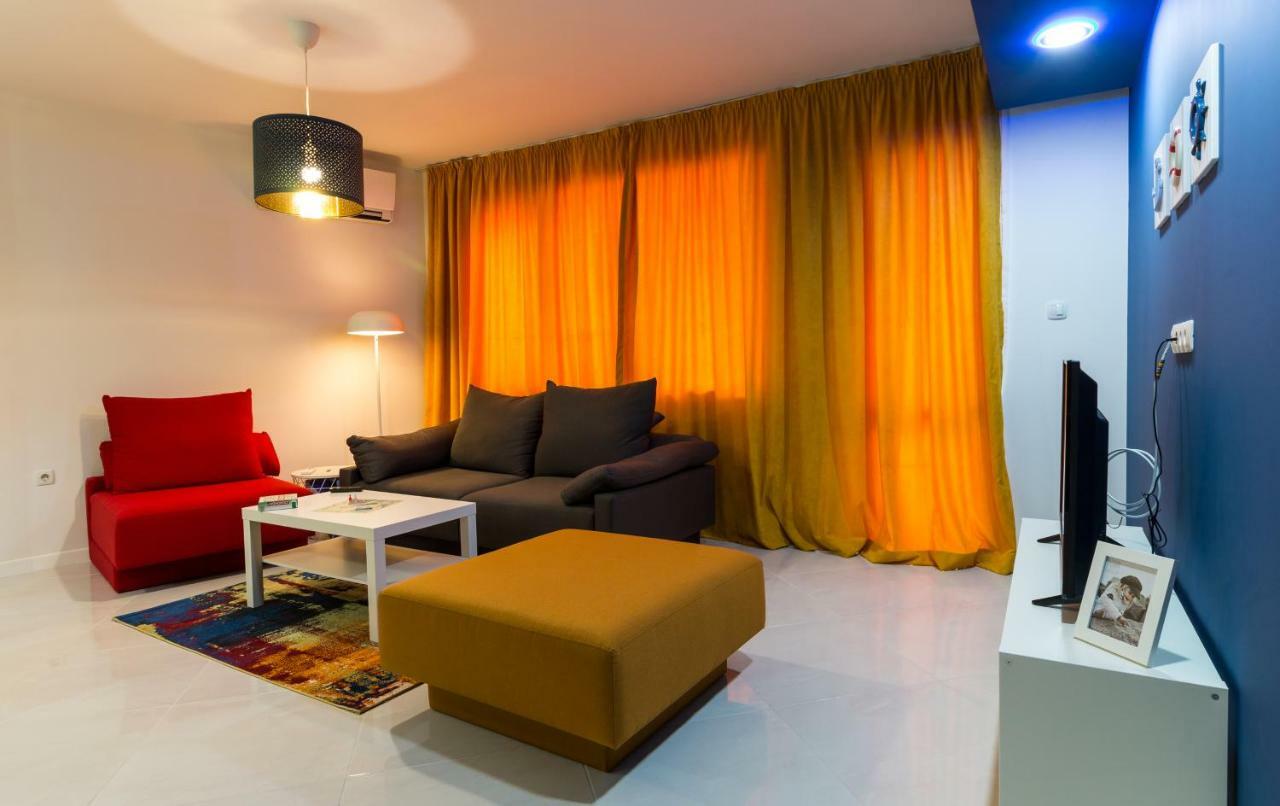 Pop Your Colors - Funky And Modern 1Bdr Apt By Flat Mаnager Plovdiv Exterior photo